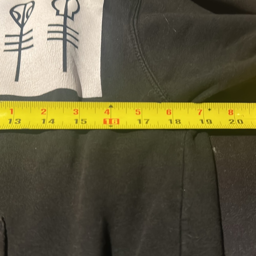 ⭐️SALE⭐️ Twenty One Pilots Black Hooded Sweatshirt Size Small - Picture 9 of 10